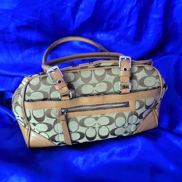 Coach Purse - Picture 2 of 4